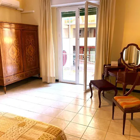 Apartman Ludovica Trilocale Con Posto Auto Sestri Levante